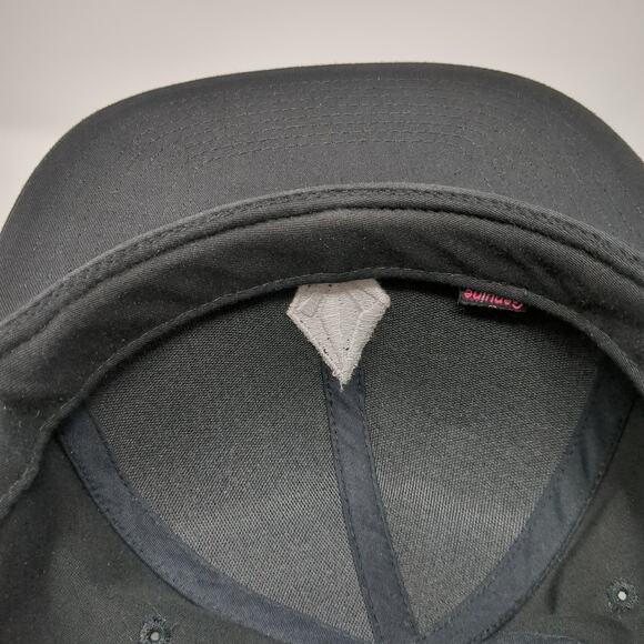 Volcom Snapback Cap Black One Size Adjustable Embroidered Vented Holes 6 Panel - Picture 8 of 9